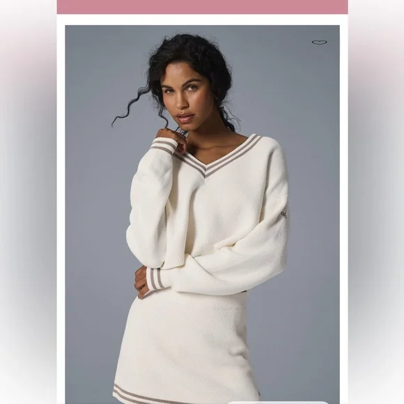 Alo Three piece Tennis Club Sweater Knit V-Neck Pullover , top & skirt - Picture 2 of 10